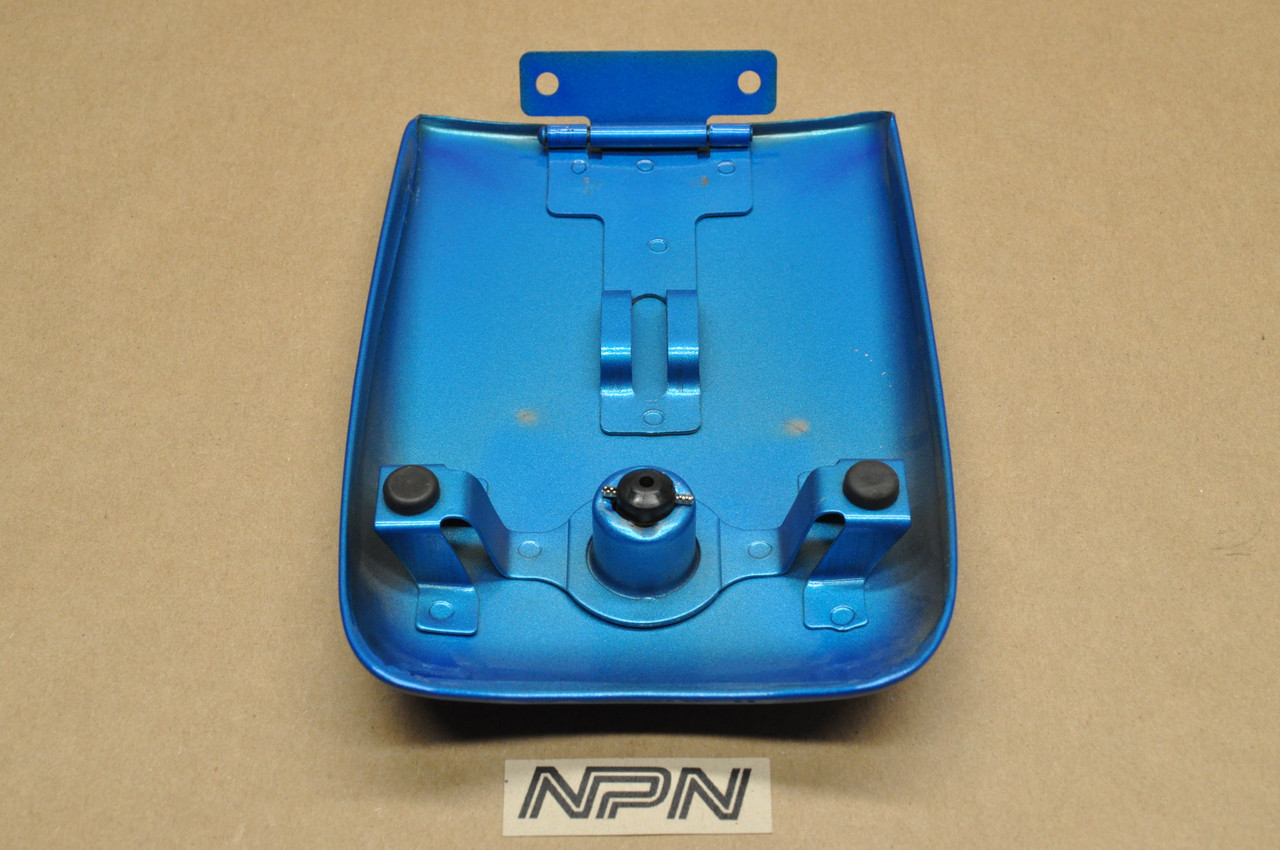 NOS Honda 1978 CB400 A CB400T Hawk Blue Fuel Gas Tank Lid Cover 17511-413-770 ZB