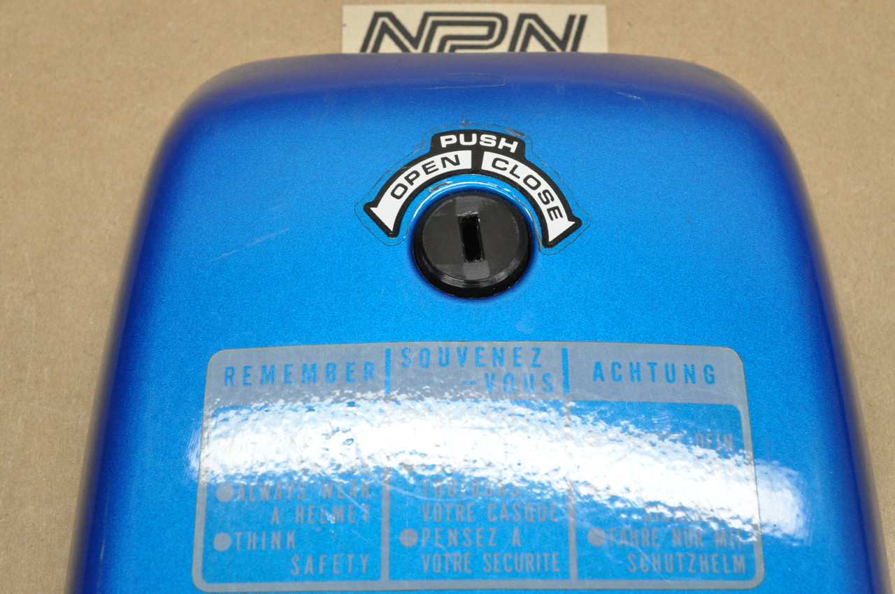 NOS Honda 1978 CB400 A CB400T Hawk Blue Fuel Gas Tank Lid Cover 17511-413-770 ZB