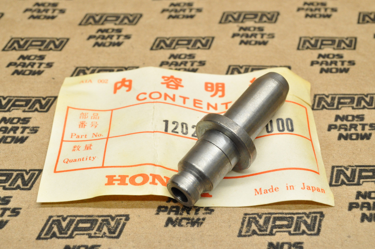 NOS Honda 1979-80 CB650 1980 CB650C Exhaust Valve Guide 12023-426-000