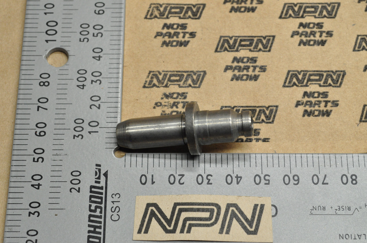 NOS Honda 1979-80 CB650 1980 CB650C Exhaust Valve Guide 12023-426-000