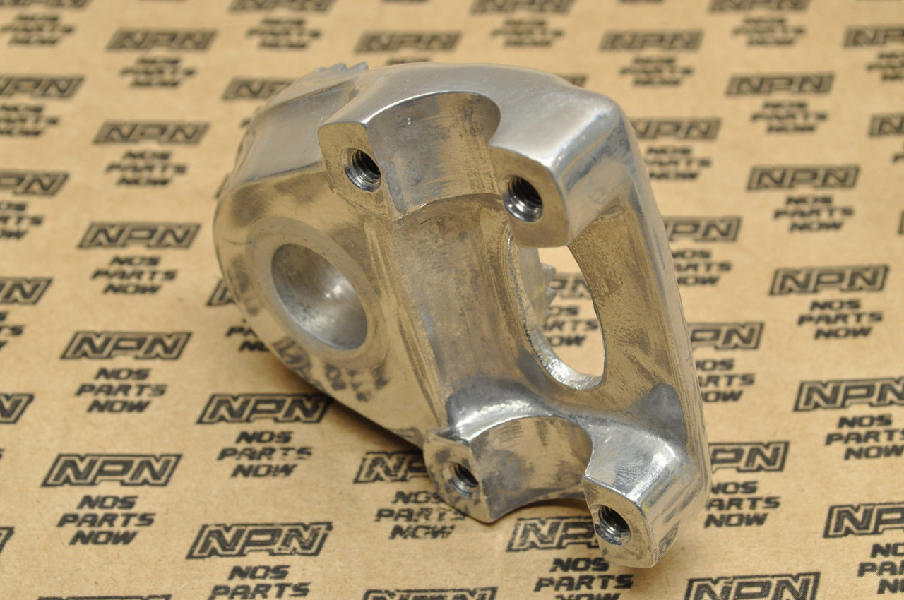 NOS Honda CT90 CT110 ST90 ATC90 Handlebar Top Clamp Holder 53132-102-000