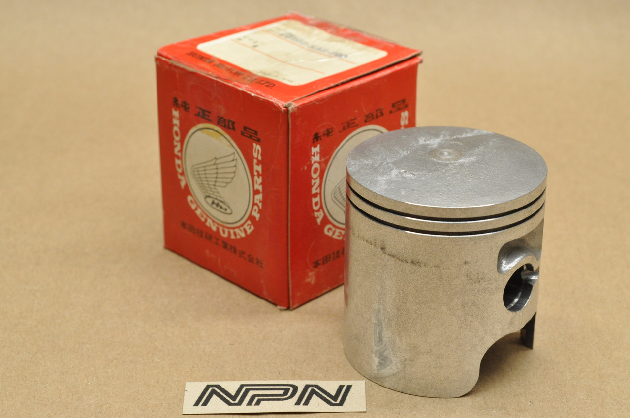 NOS Honda 1982 CR125 R Piston .25 Oversize 13102-KA3-700
