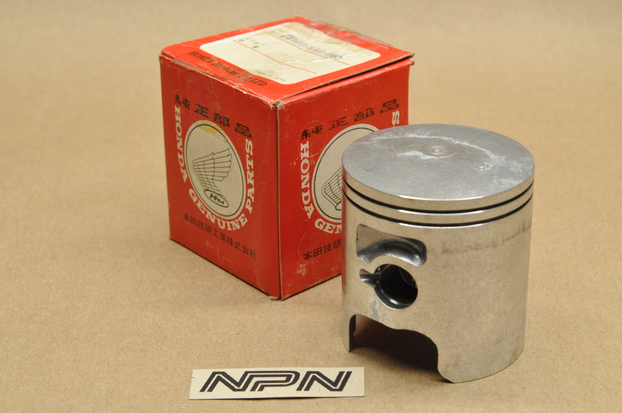 NOS Honda 1982 CR125 R Piston .25 Oversize 13102-KA3-700