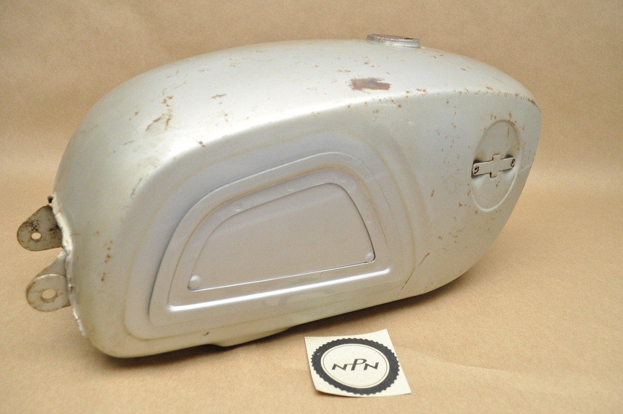 Vintage Used OEM Honda CL125 A Metallic Silver Fuel Gas Tank 17500-242-010 T