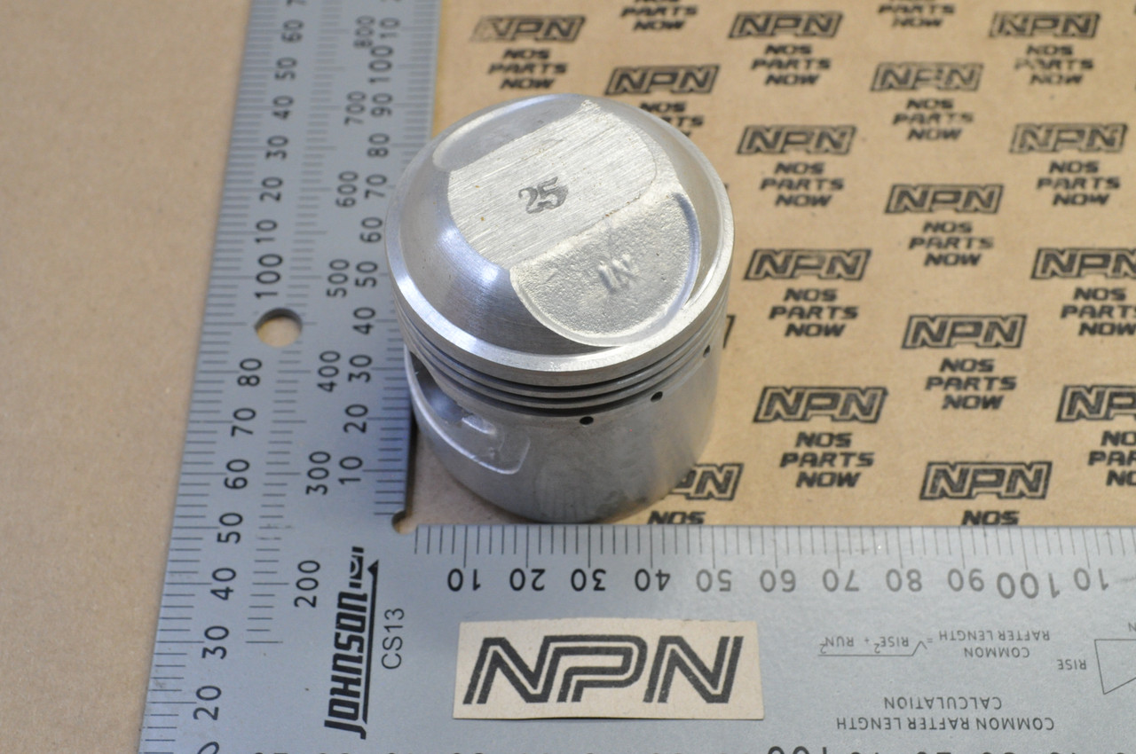 NOS Honda CA175 CB175 CL175 K3-K7 SL175 K0-K1 Piston .25 Oversize 13102-302-000