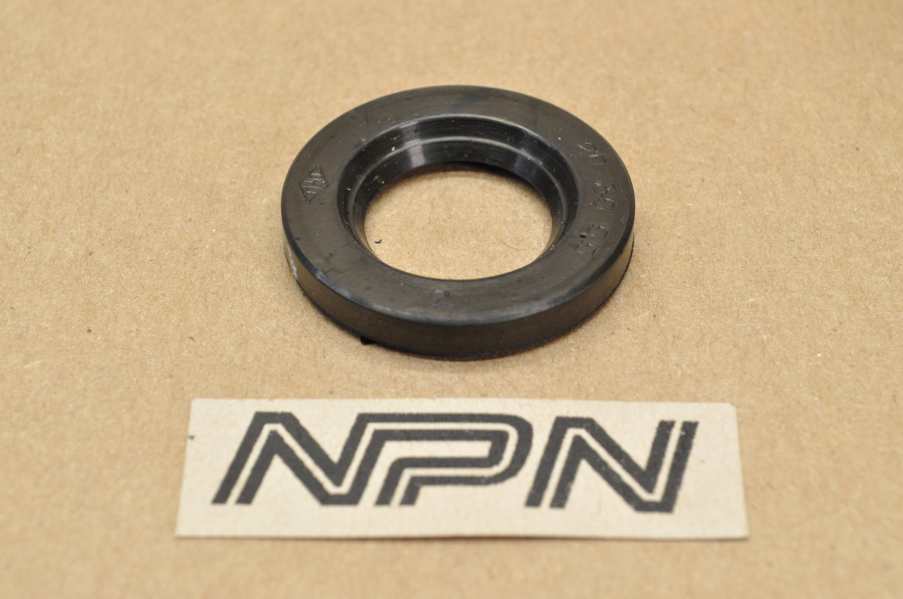 NOS Honda CA160 CB160 CB175 CL160 CL175 SL175 THO Oil Seal 91204-216-000