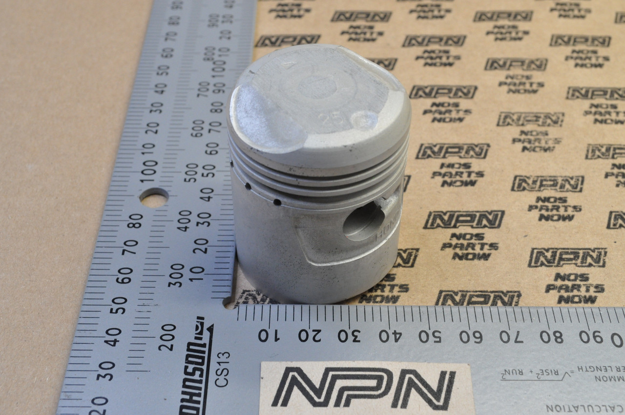 NOS Honda S65 .25 Oversize Piston 13102-035-010