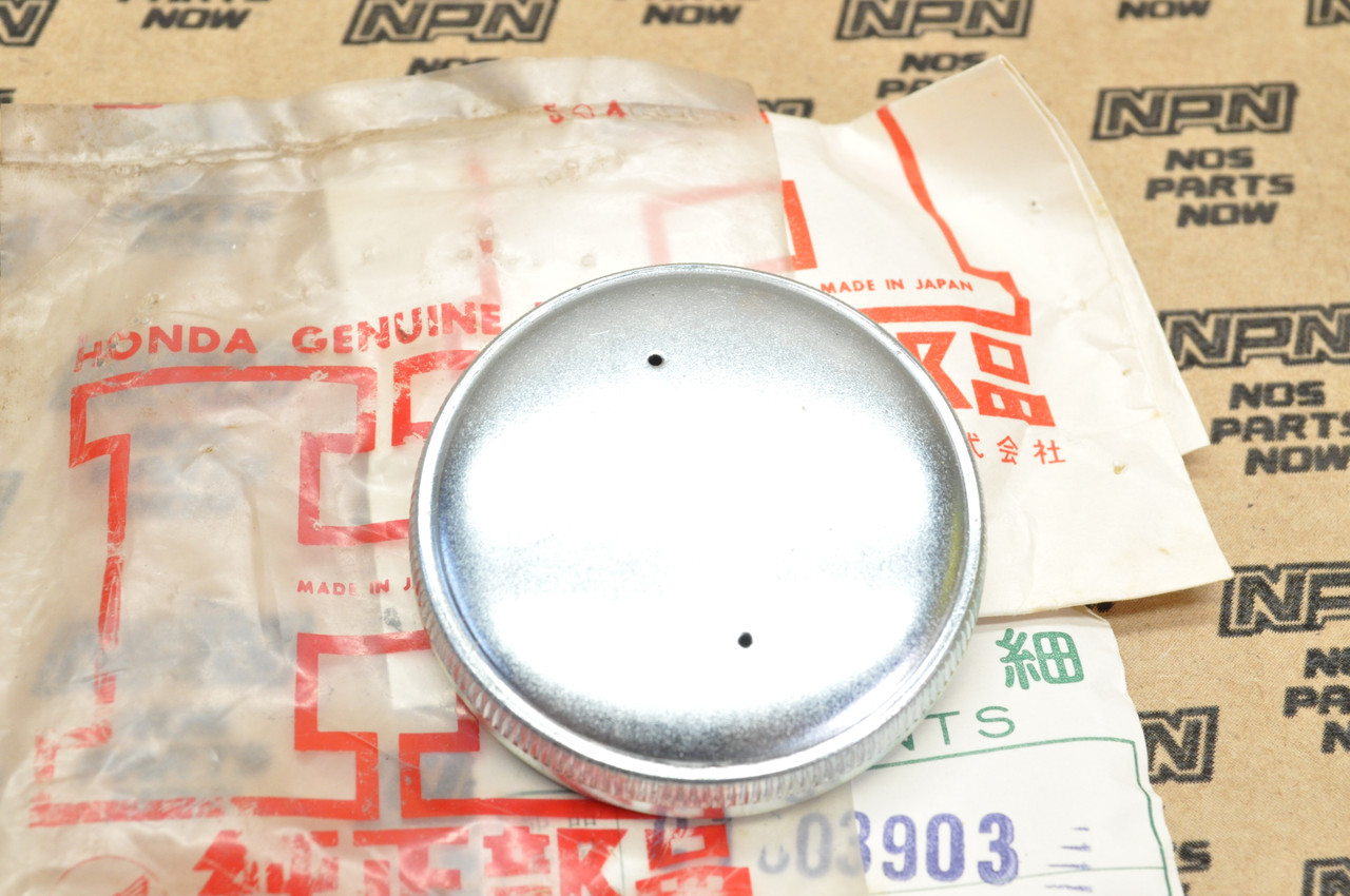 NOS Honda C100 C102 CM91 CT200 CT90 K0 Fuel Gas Tank Cap 17620-001-000