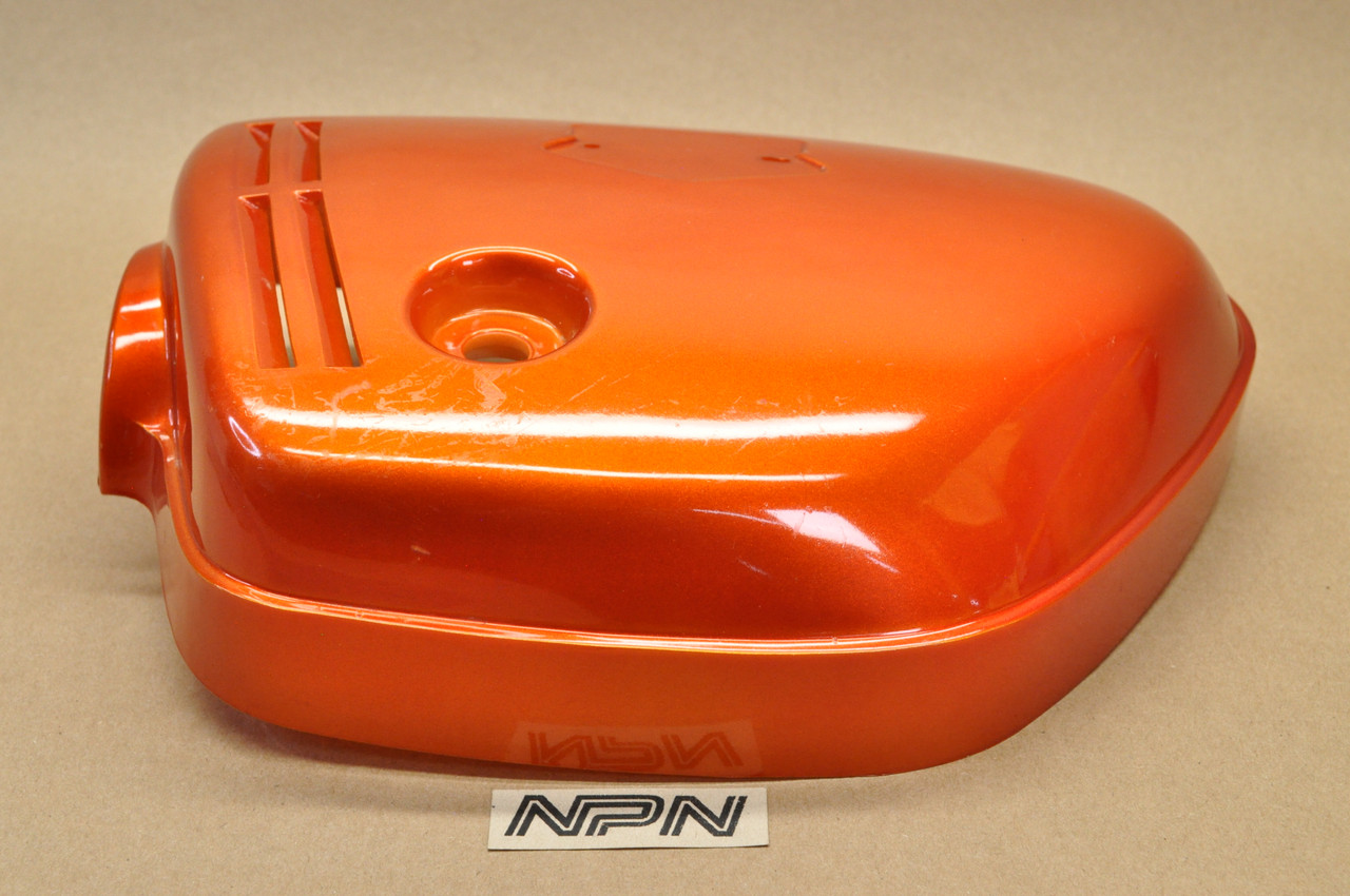 NOS Honda CL350 K2-K3 Orange Left Air Cleaner Side Cover Panel 17331-286-010 DD
