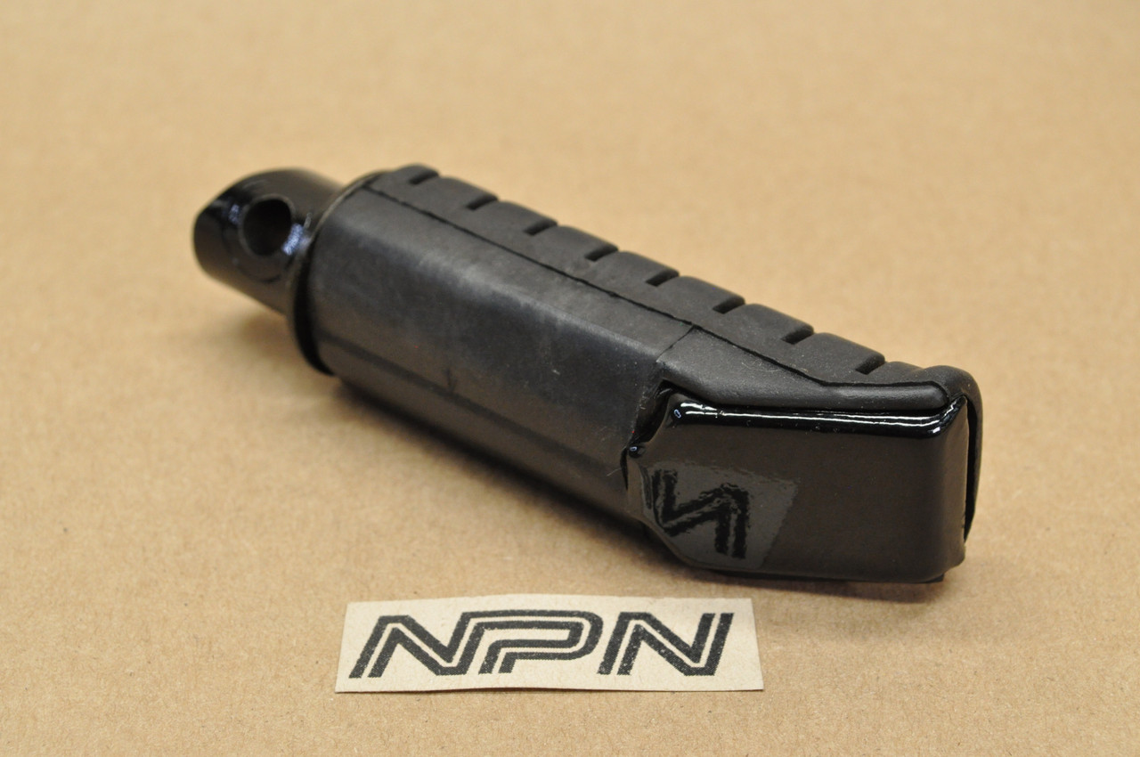 NOS Honda CB400 CB750 CB900 NT650 VT500 Foot Rest Peg & Rubber 50710-KE8-000