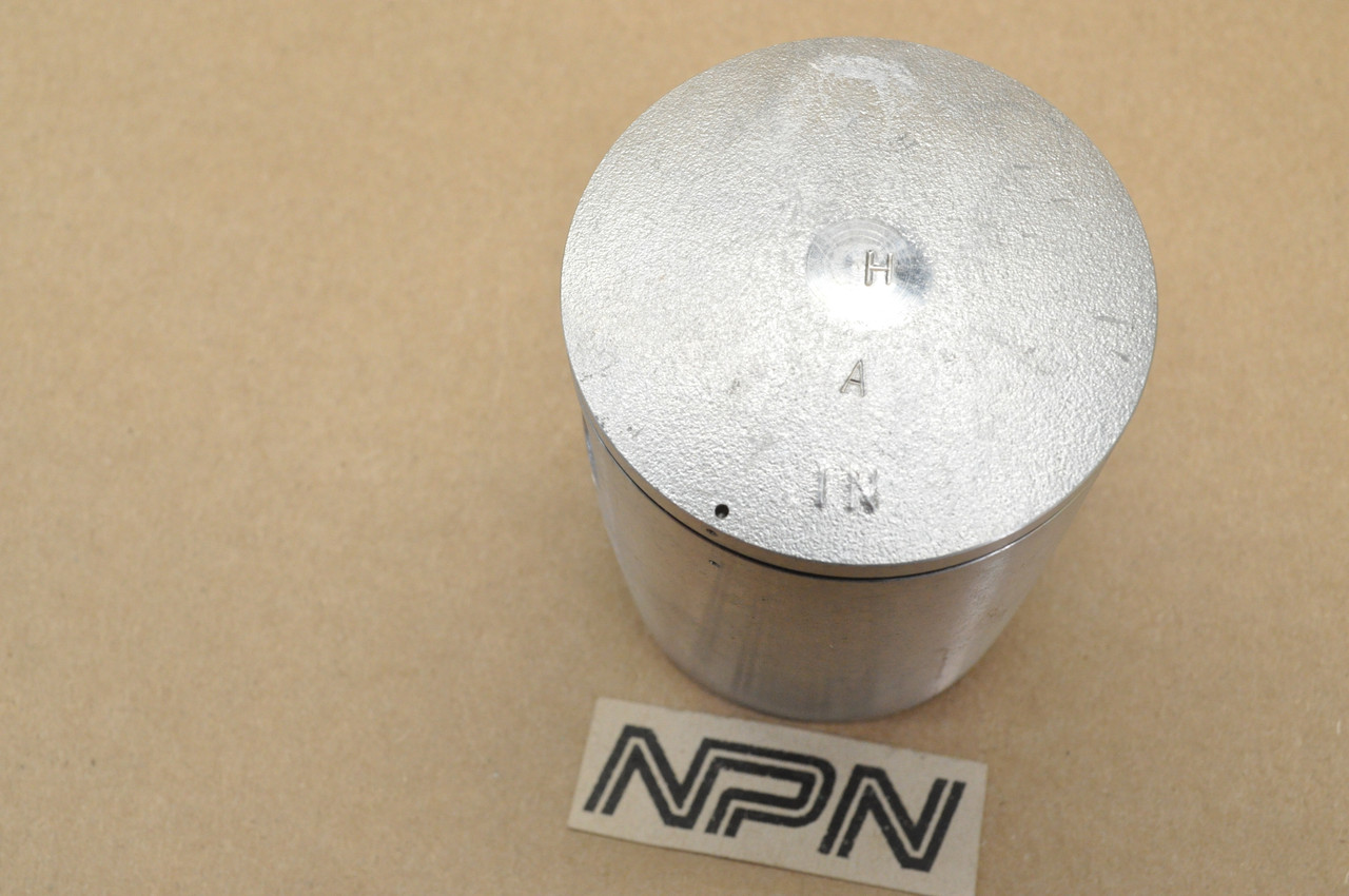 NOS Honda HRC RS125 R Standard Bore Size Piston 13100-NF4-020