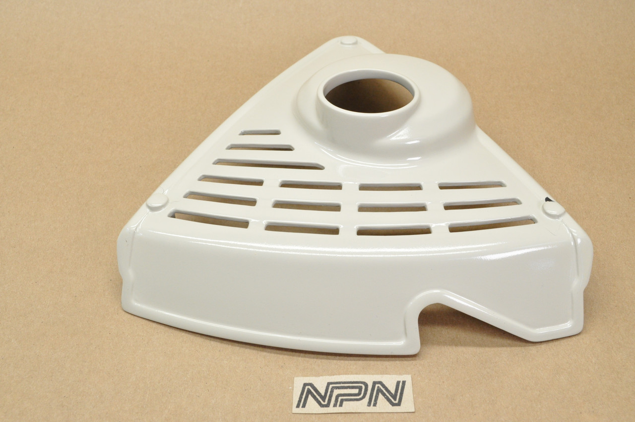 NOS Honda P50 Little Honda Ivory White Carburetor Side Cover B 17260-044-010 XL
