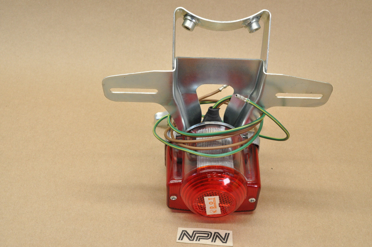 NOS Honda P50 Tail Light Lamp & License Plate Mount Bracket Assembly 33700-044-671