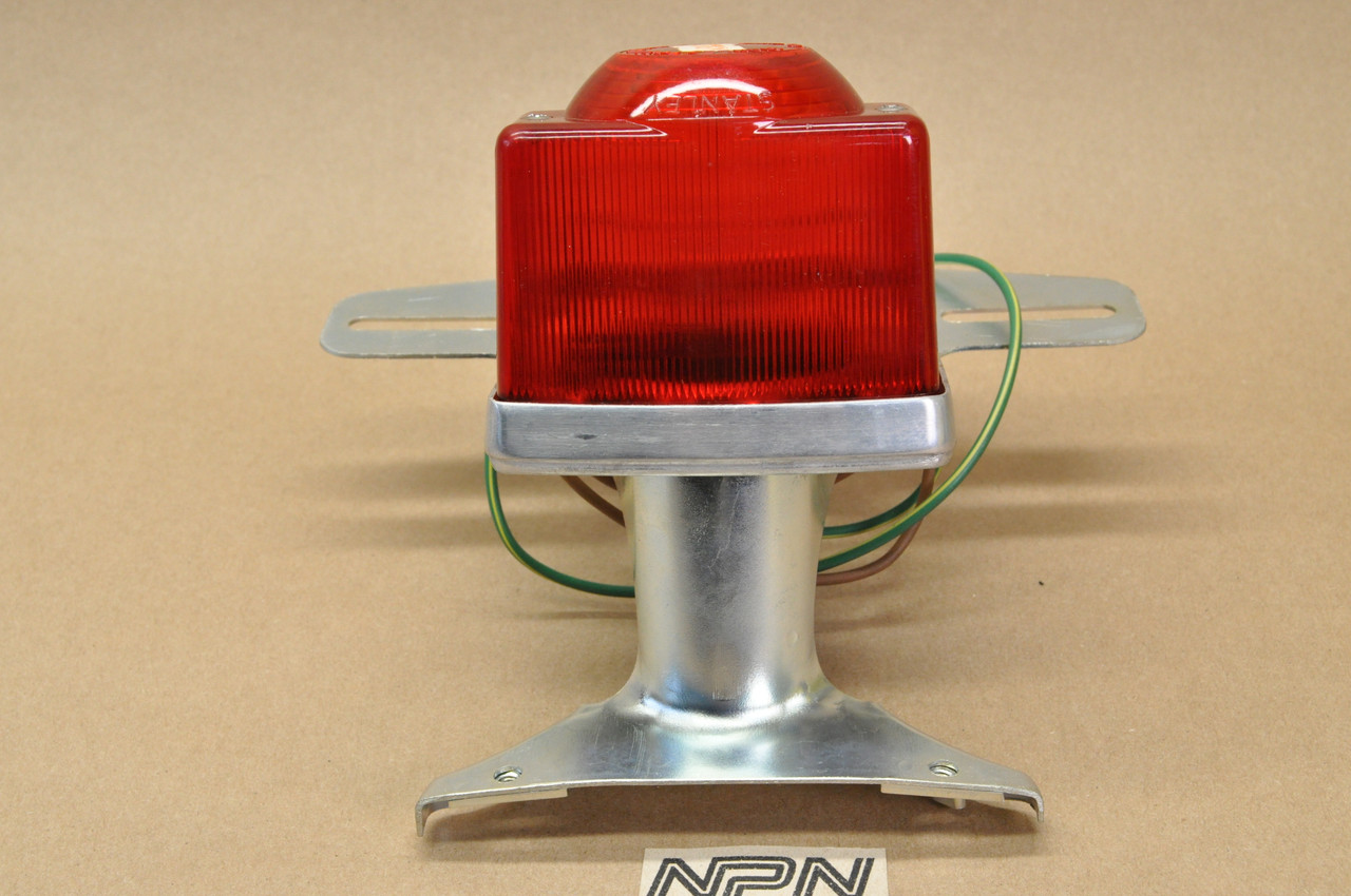 NOS Honda P50 Tail Light Lamp & License Plate Mount Bracket Assembly 33700-044-671