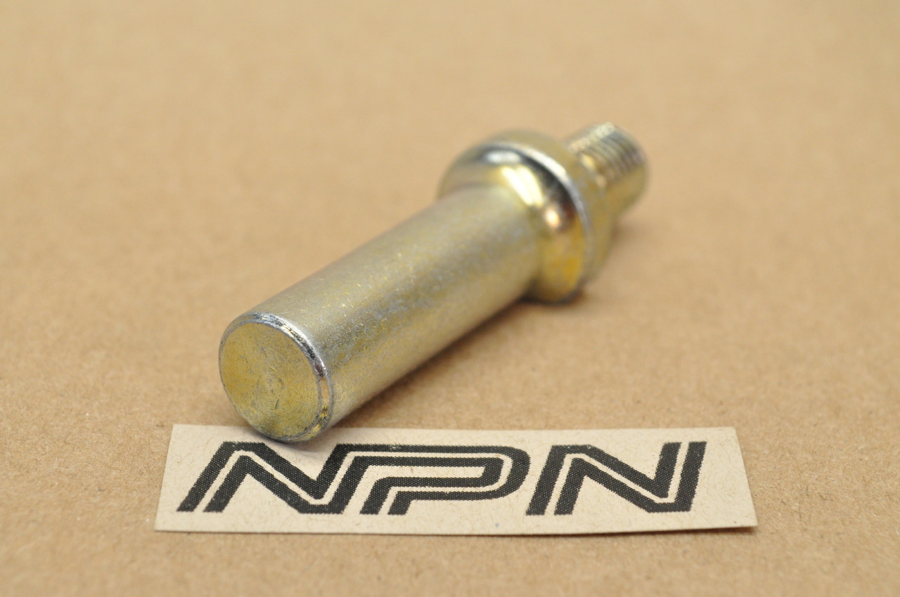 NOS Honda CL450 K0-K4 CB450 K1-K4 Rear Wheel Sprocket Bolt 90128-292-000