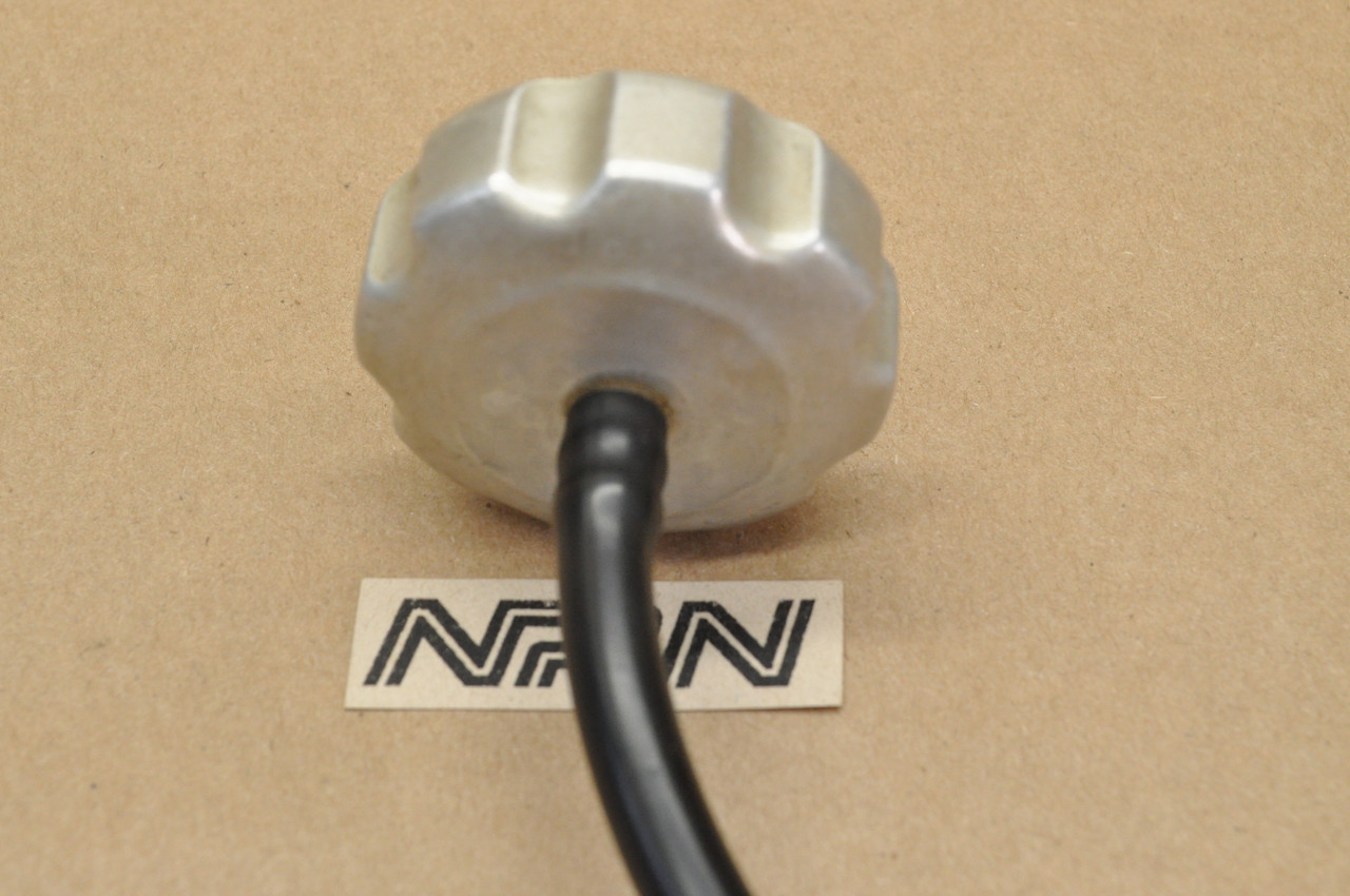 NOS Honda CR125 M MT125 MT125R MT250 TL250 Gas Tank Cap w/ Vent 17510-357-000