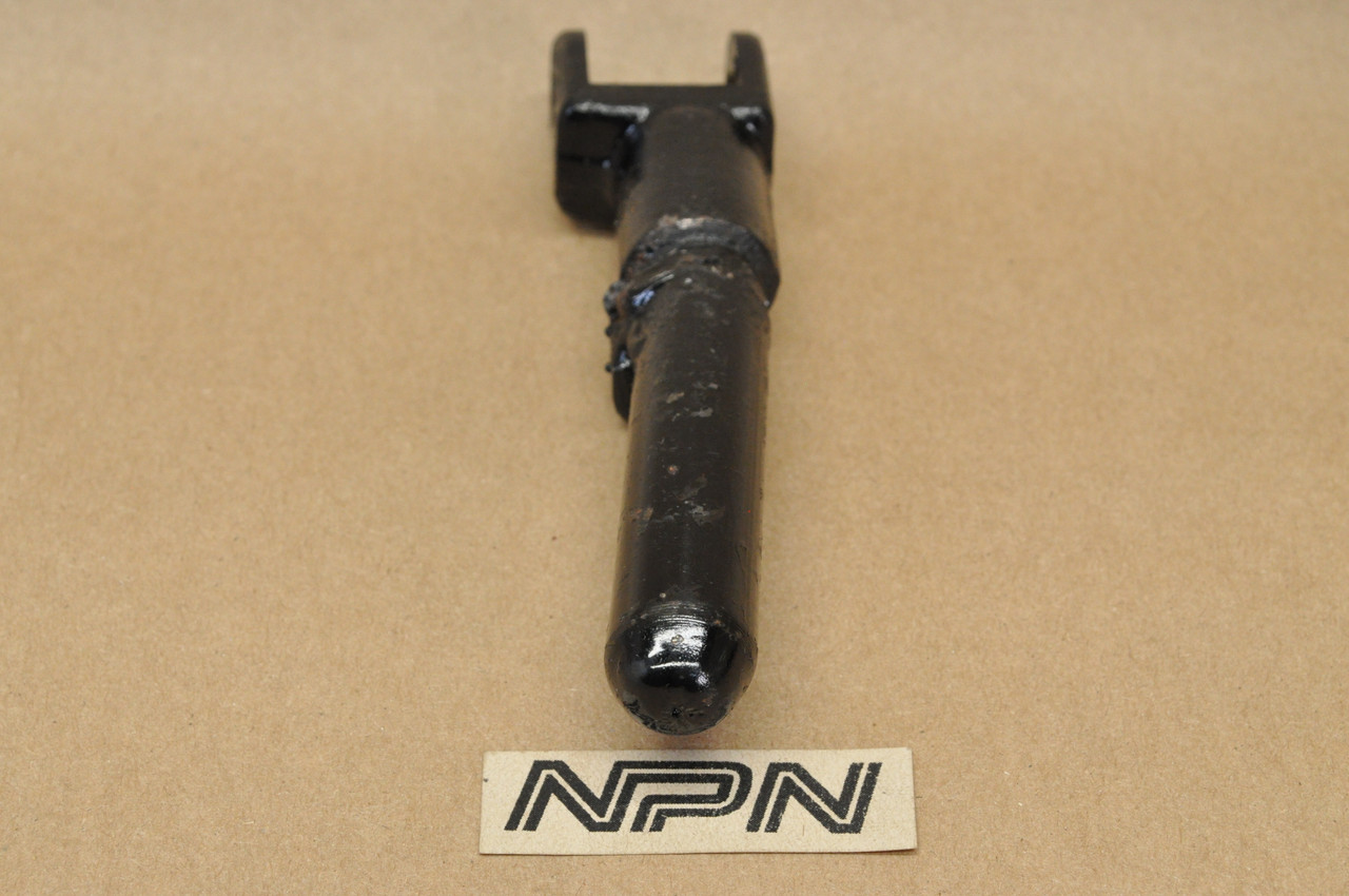 NOS Honda CL77 CL72 Right Foot Peg Step Bar Arm Rest 50604-273-670 B