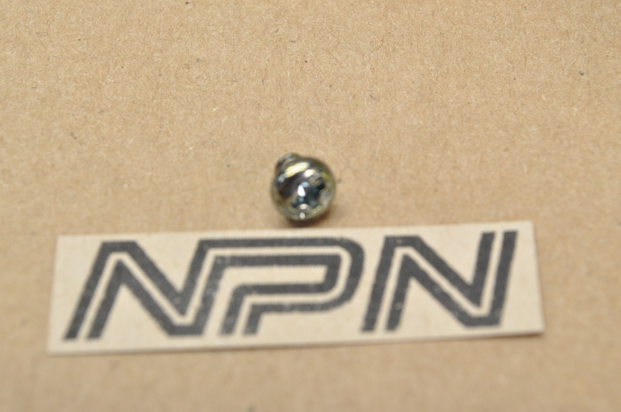 NOS Honda 1978-79 PA50 I 1978-83 PA50II Moped Drive Face Screw 90101-148-000