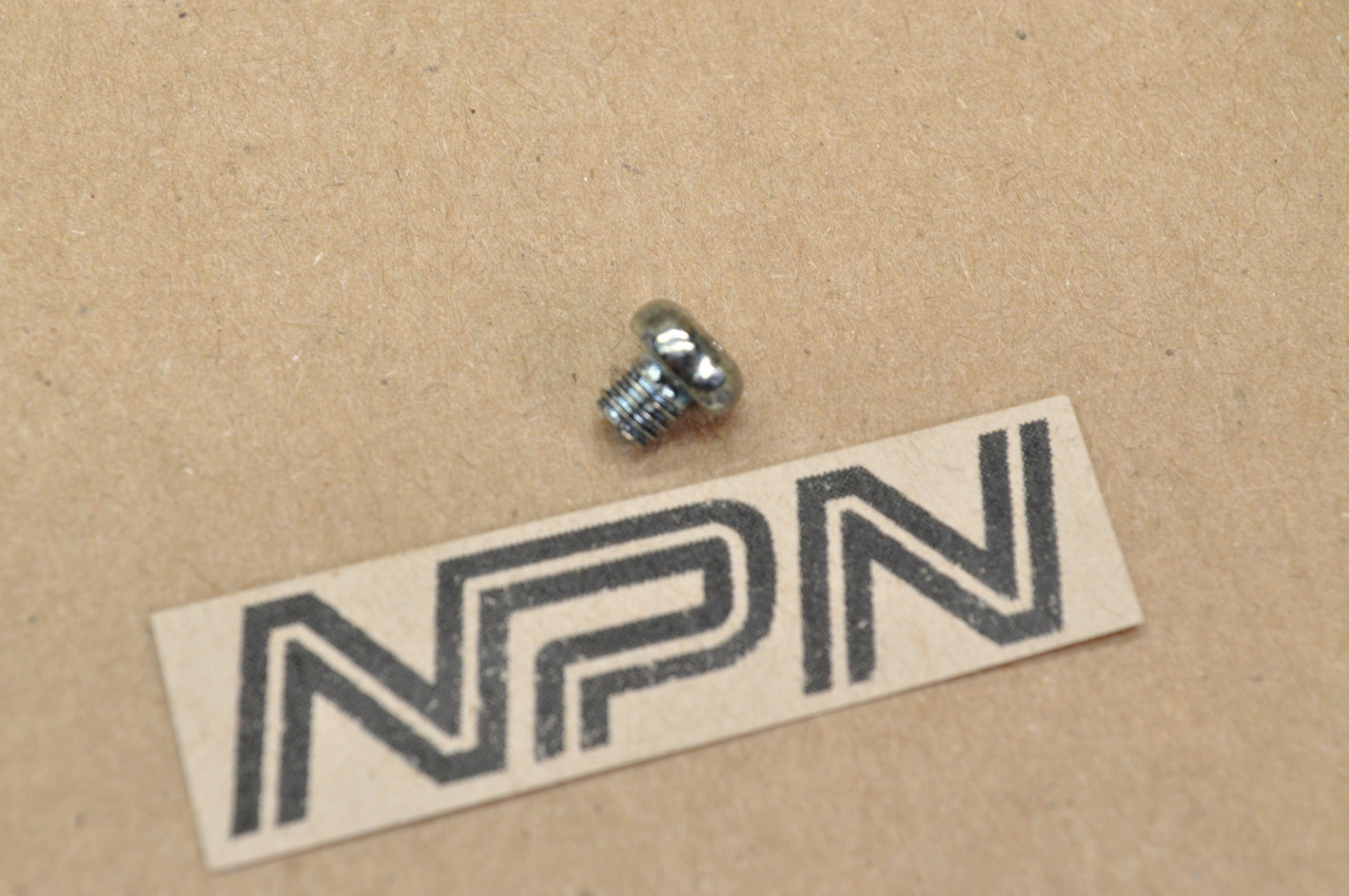 NOS Honda 1978-79 PA50 I 1978-83 PA50II Moped Drive Face Screw 90101-148-000