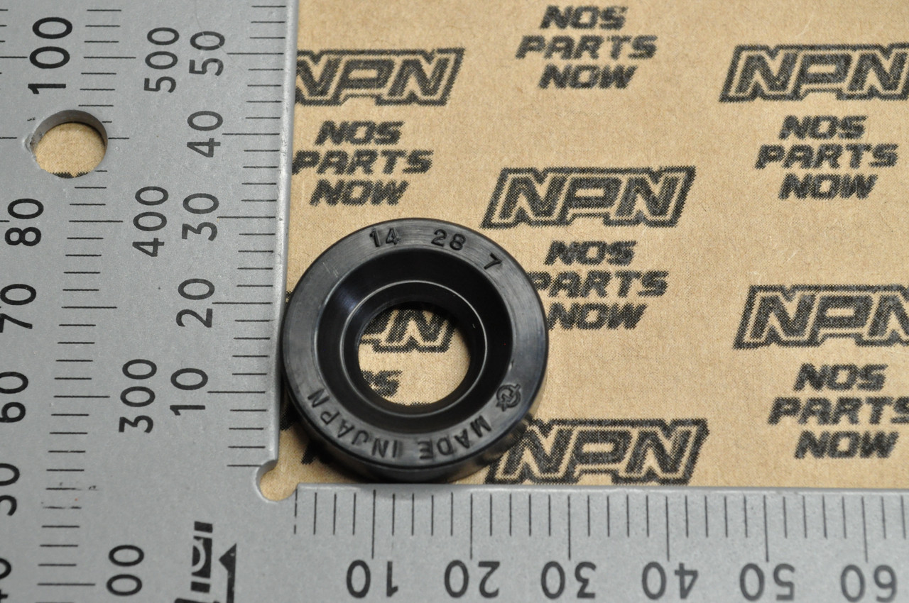 NOS Honda ATC250 CB750 CBX CR450 CR480 TRX200 XR200 TK Oil Seal 91206-286-013