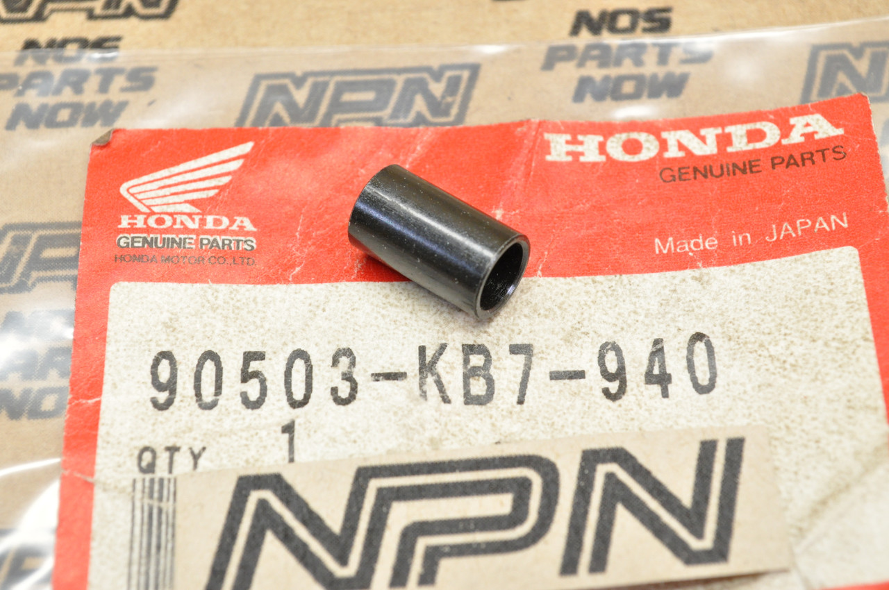 NOS Honda 1979 CB750 L 1986-87 XR250 R Collar 90503-KB7-940