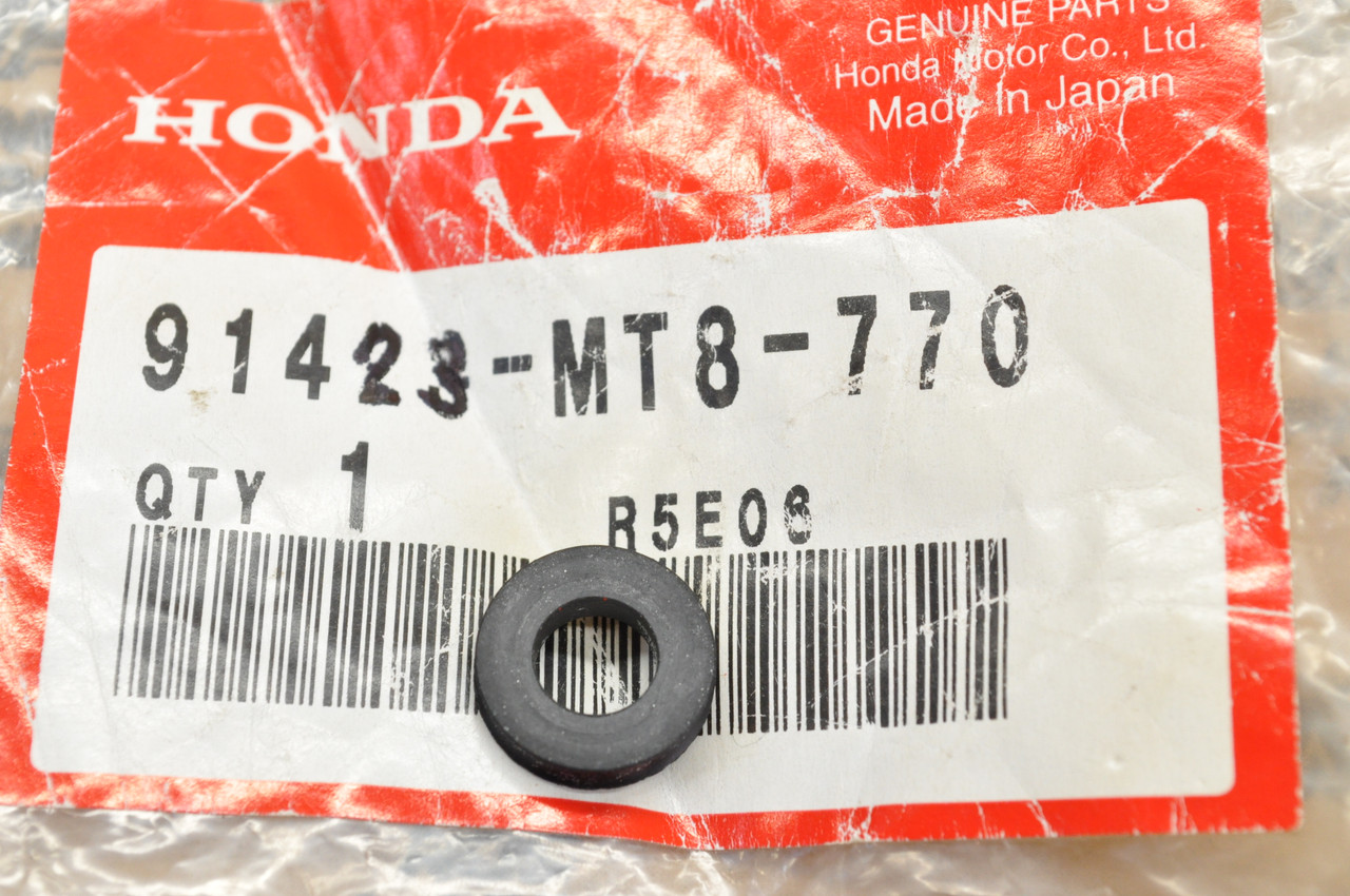 NOS Honda 1990-2000 GL1500 Gold Wing Brake Stop Light Rubber 91423-MT8-770