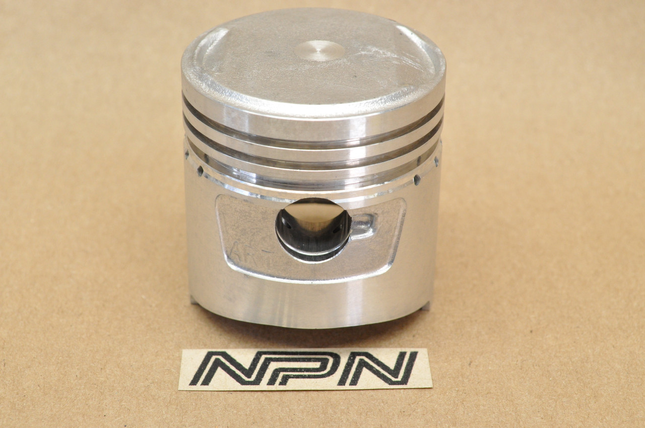 NOS Honda CB100 K0-K1 CL100 K0-K1 CL100S Standard Size Piston 13101-107-710