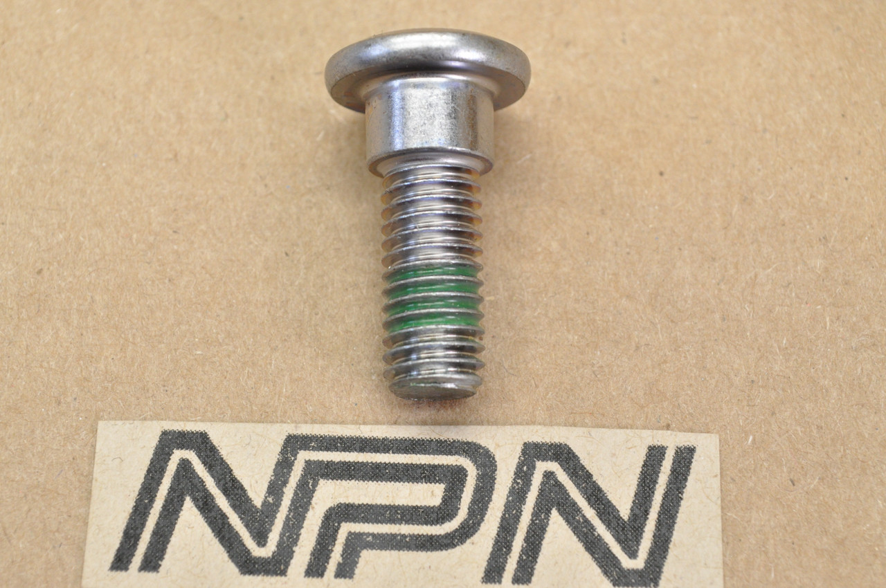 NOS Honda CB750 CB900 CBR600 CMX250 GL1500 VF750 VT750 Disk Bolt 90105-MV9-003