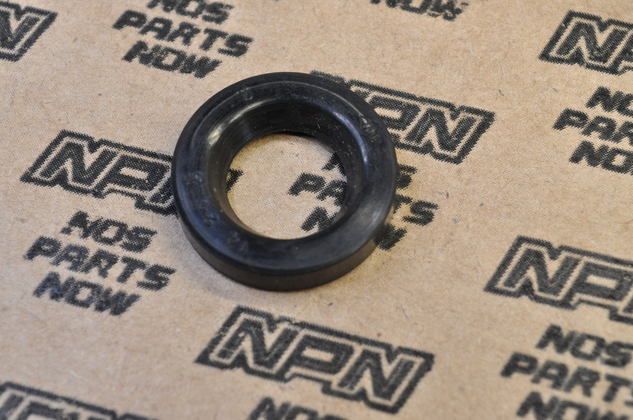 NOS Honda CB400 CB750 CL70 CT70 QA50 S65 SL70 XL70 Z50 THO Seal 91202-216-000