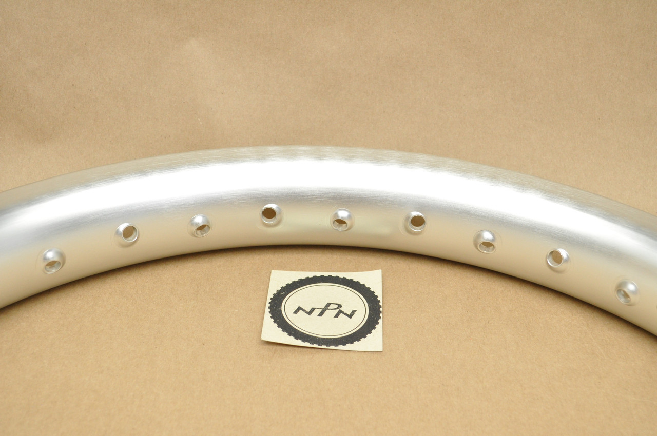 NOS Yamaha 1995-98 YZ125 Racing DID Rear Wheel Rim 19x1.85 94418-19537-00