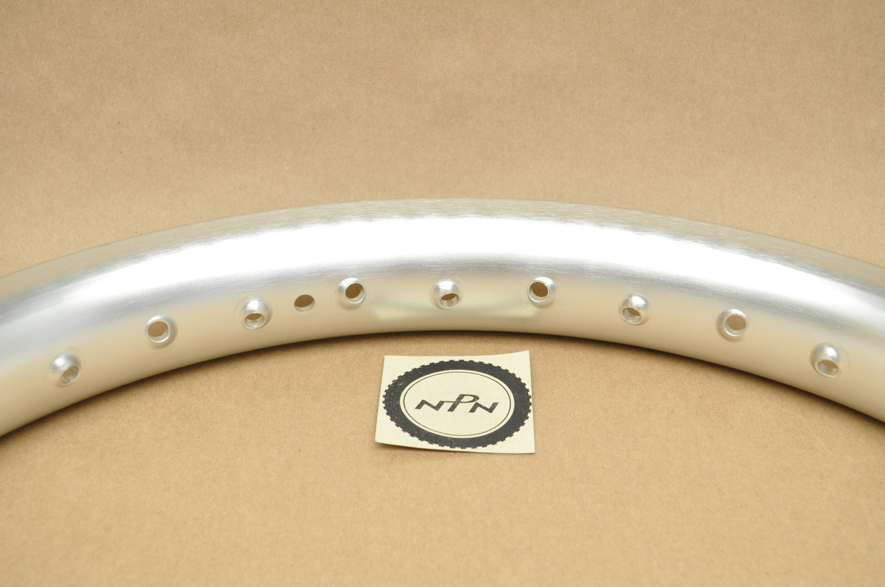 NOS Yamaha 1995-98 YZ125 Racing DID Rear Wheel Rim 19x1.85 94418-19537-00