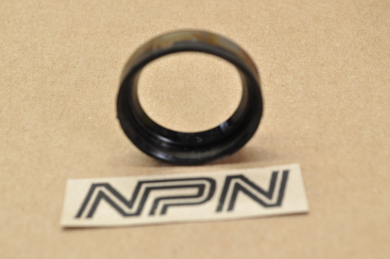 NOS Honda CB175 CL175 SL175 XL175 Clutch Adjuster Oil Seal 20x26x8 91205-222-005
