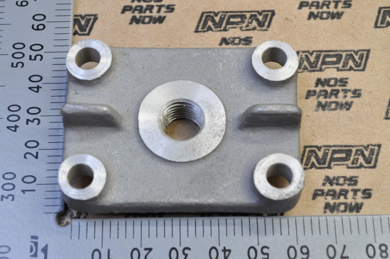 NOS Honda Sport 90 S90 Oil Strainer Cover 15416-028-000