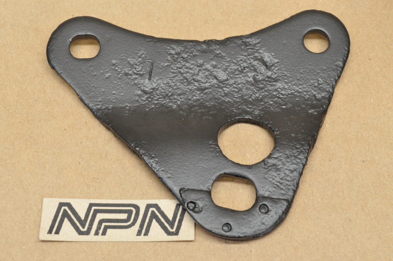 Vtg OEM Honda CB550 K1-76 Left Exhaust Muffler Mount Stay Bracket 18435-374-670