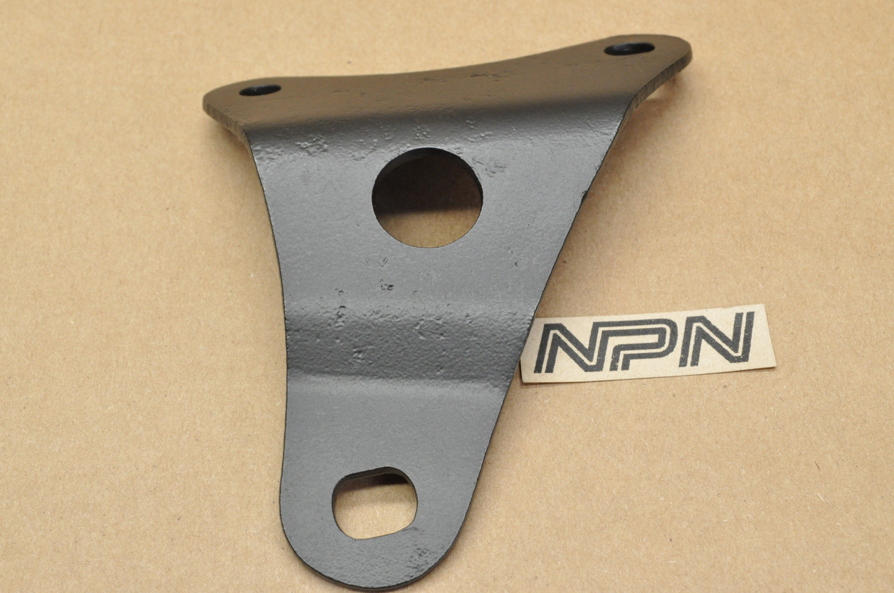 Vtg OEM Honda CB500 K0-K2 CB550 K0-76 Right Muffler Stay Bracket B 18340-323-040