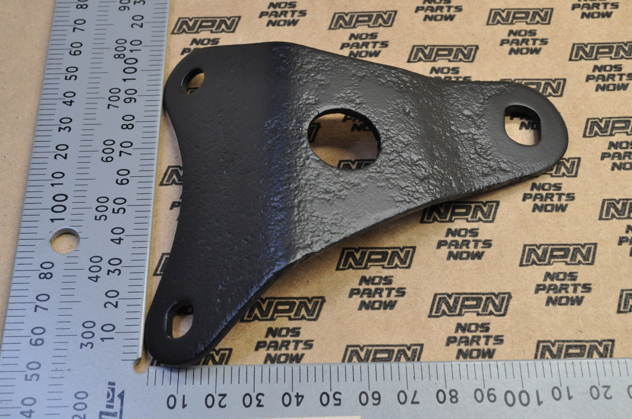 Vtg OEM Honda CB500 K0-K2 CB550 K0-76 Left Muffler Mount Bracket B 18430-323-040