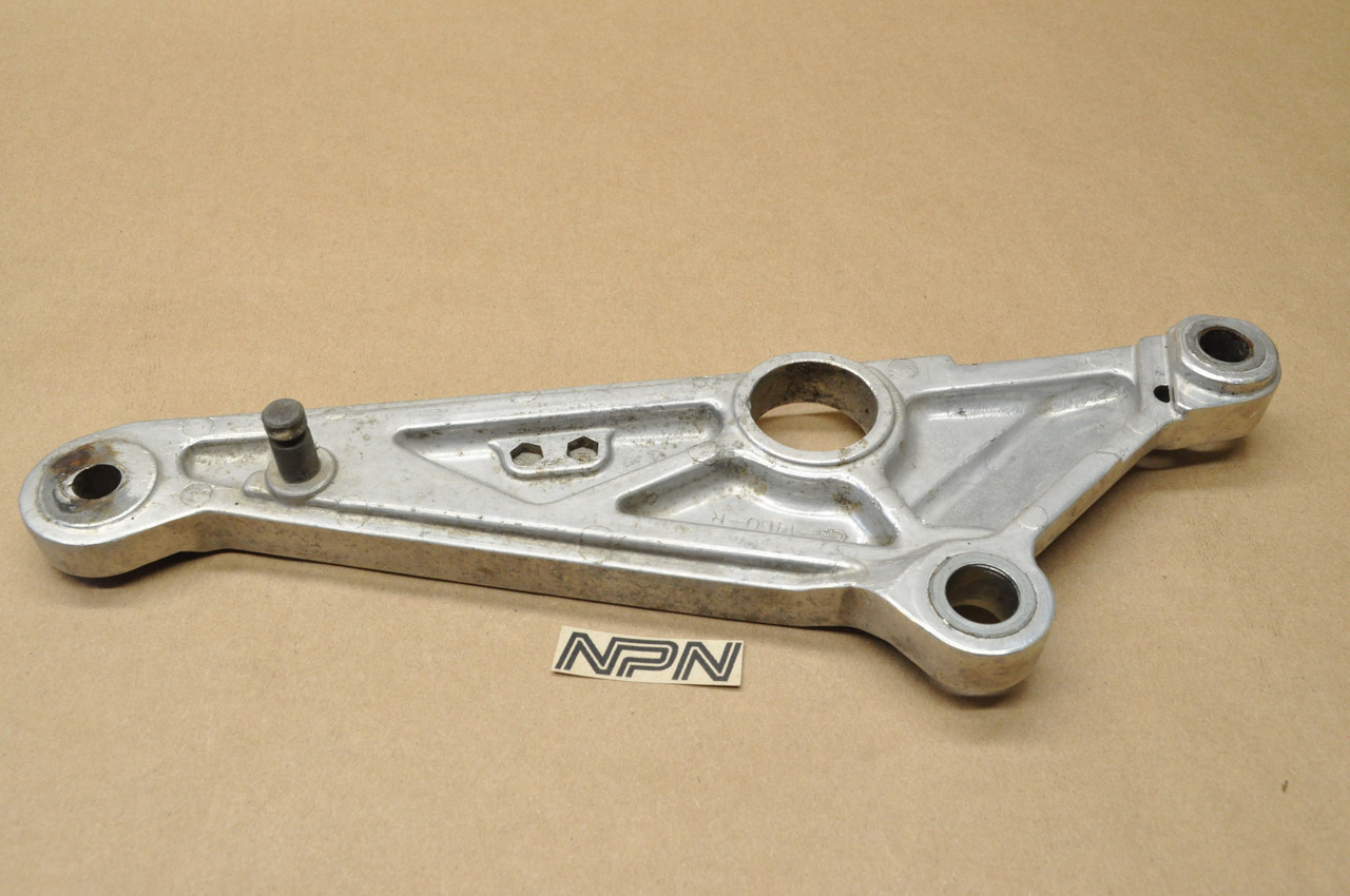 Vtg OEM Honda 1982 CB650 SC Right Foot Step Rest Holder Bracket 50600-460-840