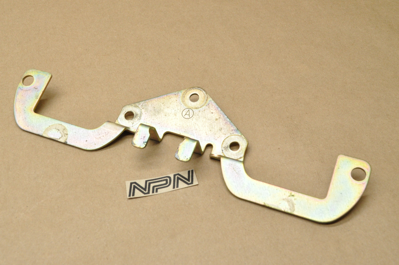 Vtg OEM Honda CB650 CB750 CB900 F Meter Gauge Mount Bracket A 37211-425-009