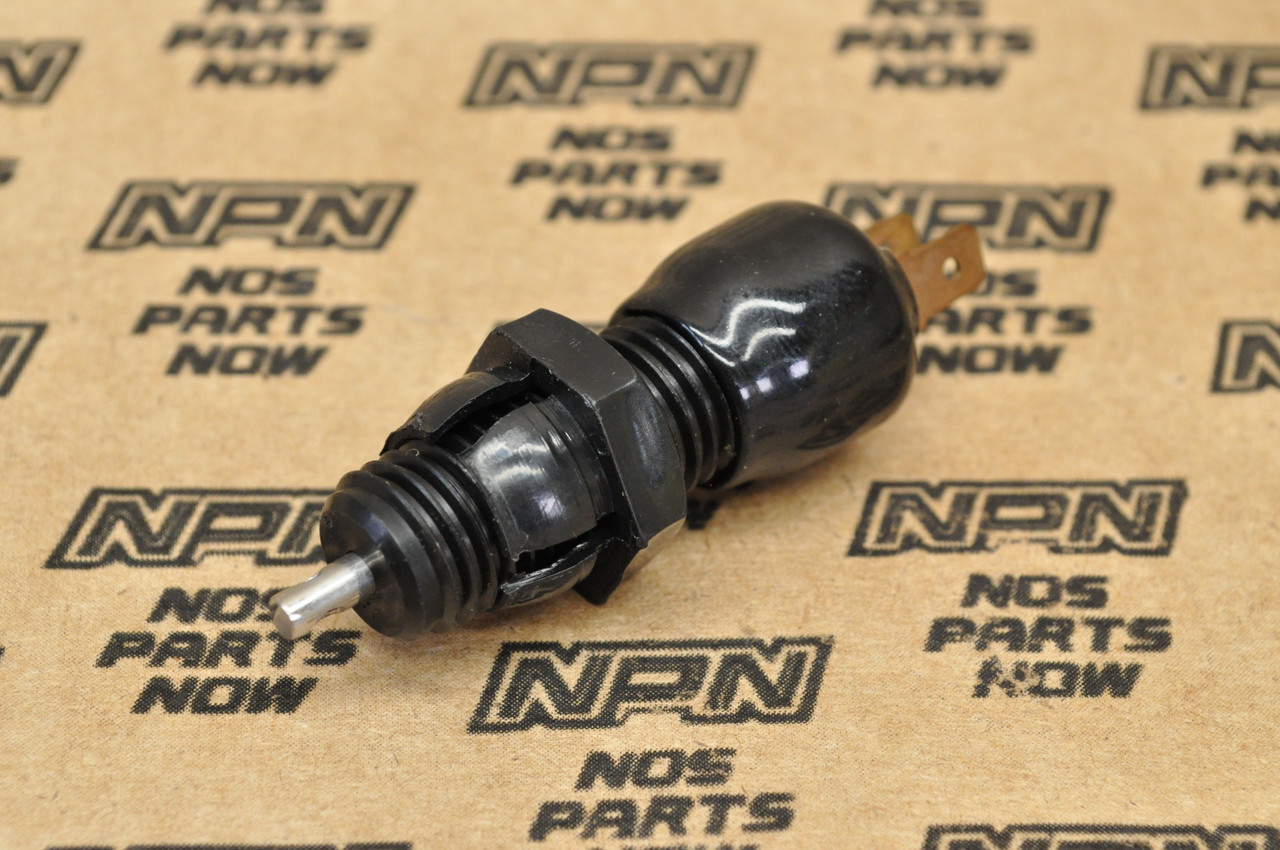 NOS Honda CB900 C GL1100 Gold Wing MB5 Rear Brake Stop Switch 35350-166-005