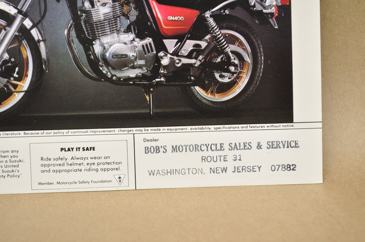 Vintage NOS 1982 Suzuki GN400 T Brochure  Motorcycle Dealer Specs OEM