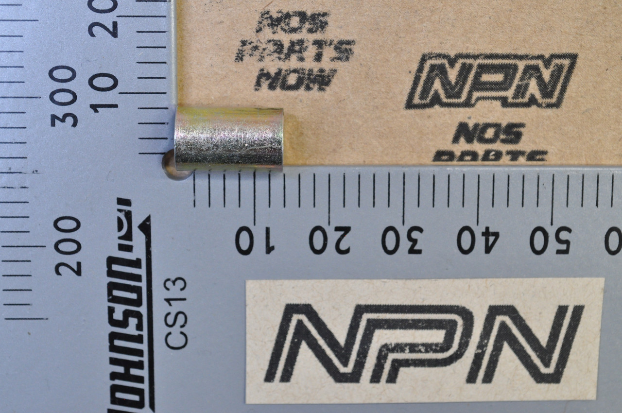 NOS Honda 1980-86 CT110 81-84 XR100 License Bracket Rubber Collar 84907-459-670