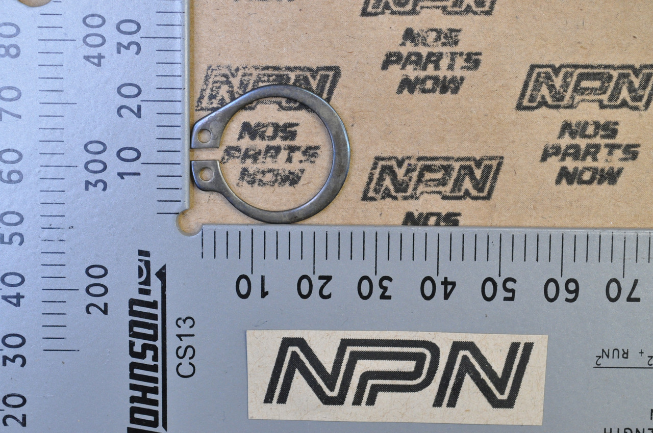 NOS Honda CB72 CB77 CB92 CL125 CL175 CL200 SL175 XL175 Set Ring 22903-200-000