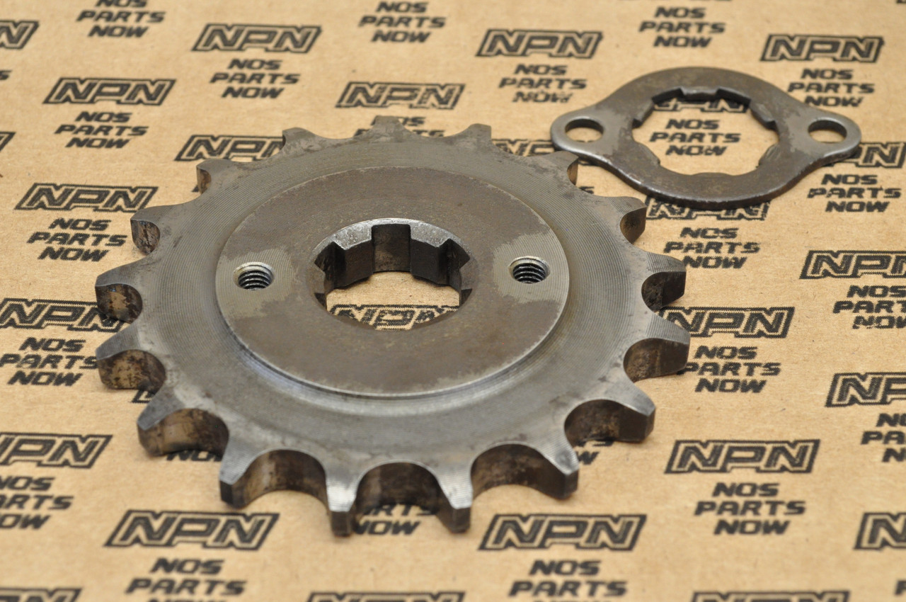 Vtg OEM Honda 82 CB650 CB6560SC Drive Sprocket 17T & Fixing Plate 23801-460-680