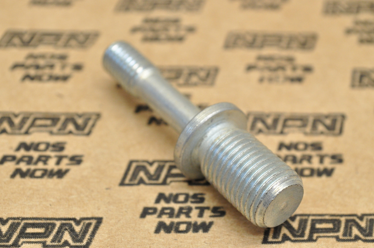 NOS Honda 1982-83 FT500 Ascot Cylinder Head Stud Bolt 90087-MC8-000