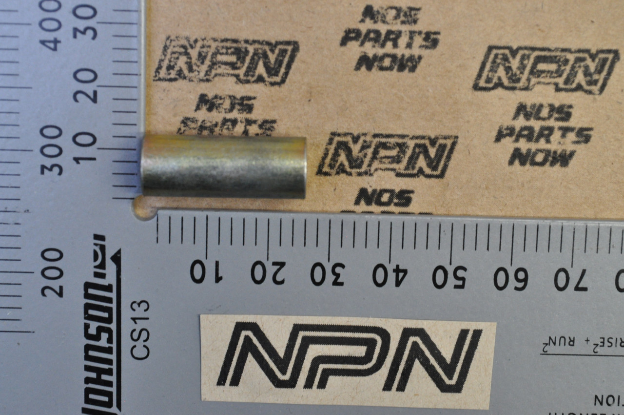 NOS Honda 1979-80 CR125 R 1978-80 CR250 R Rear Swingarm Collar 52141-430-000