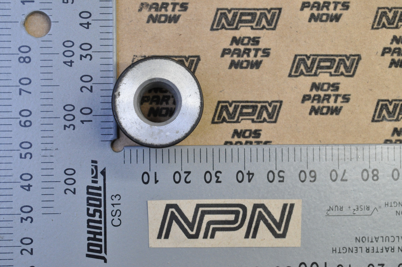 NOS Honda 1982-83 CB750 SC Nighthawk Rear Engine Motor Collar 50327-ME1-670