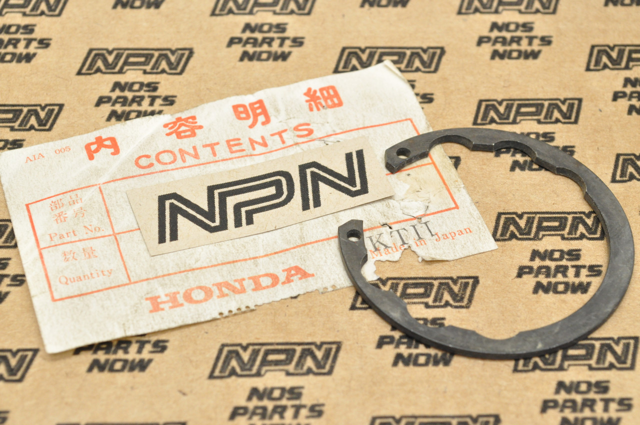 NOS Honda CB750 CB900 GL1500 VF700 VF750 XL500 XR250 XR500 Circlip 51447-461-003