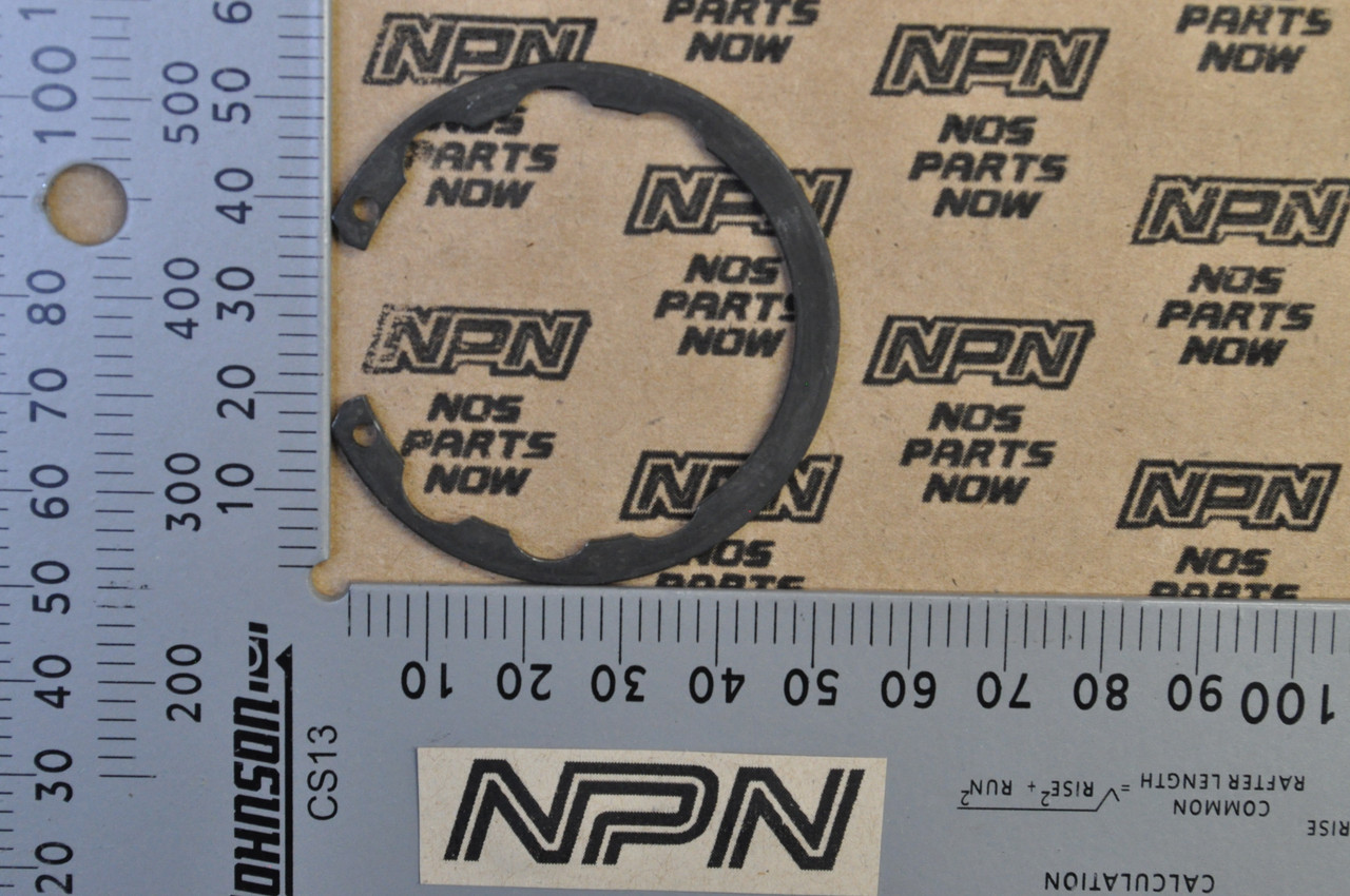 NOS Honda CB750 CB900 GL1500 VF700 VF750 XL500 XR250 XR500 Circlip 51447-461-003