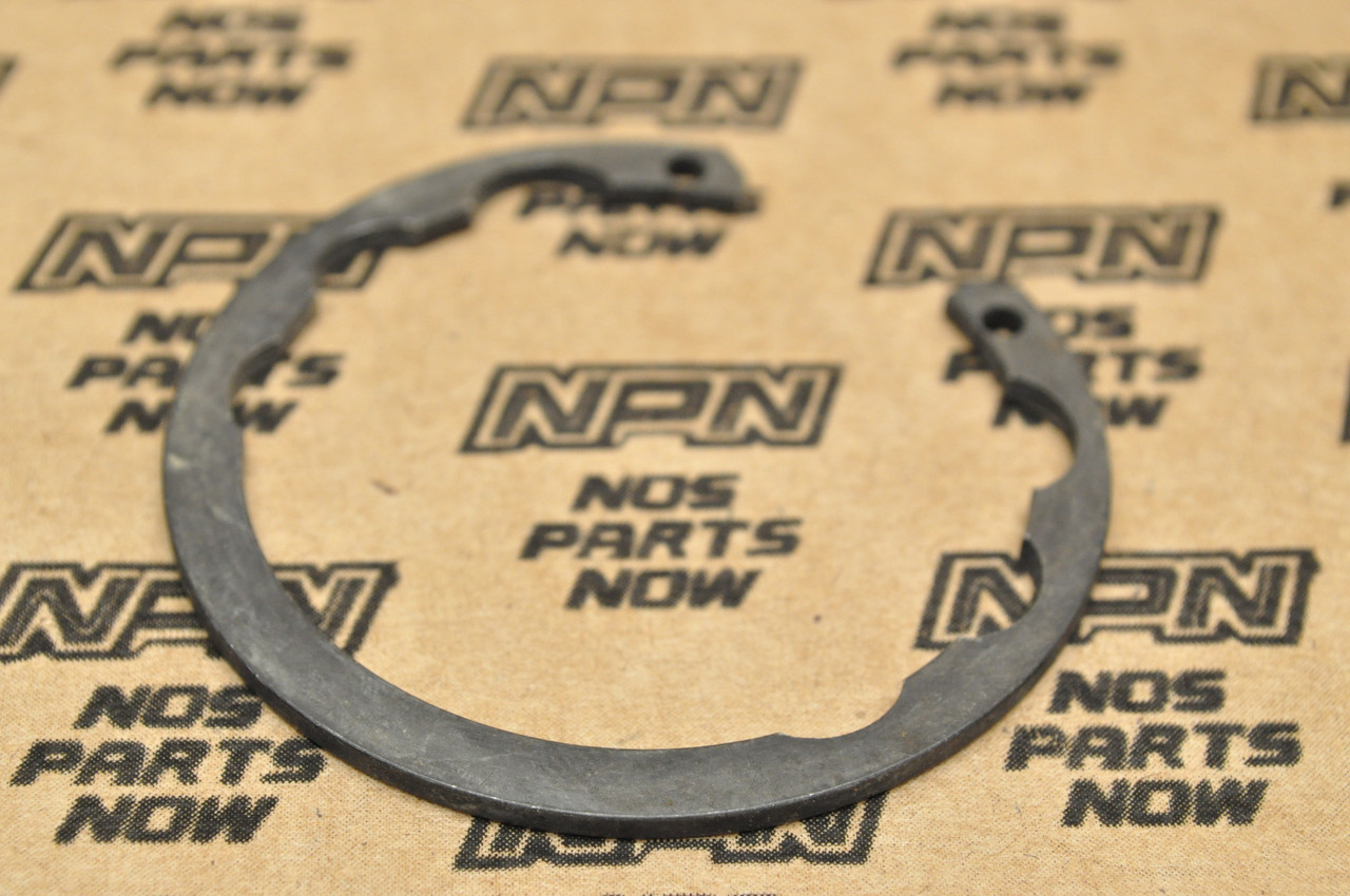 NOS Honda CB750 CB900 GL1500 VF700 VF750 XL500 XR250 XR500 Circlip 51447-461-003