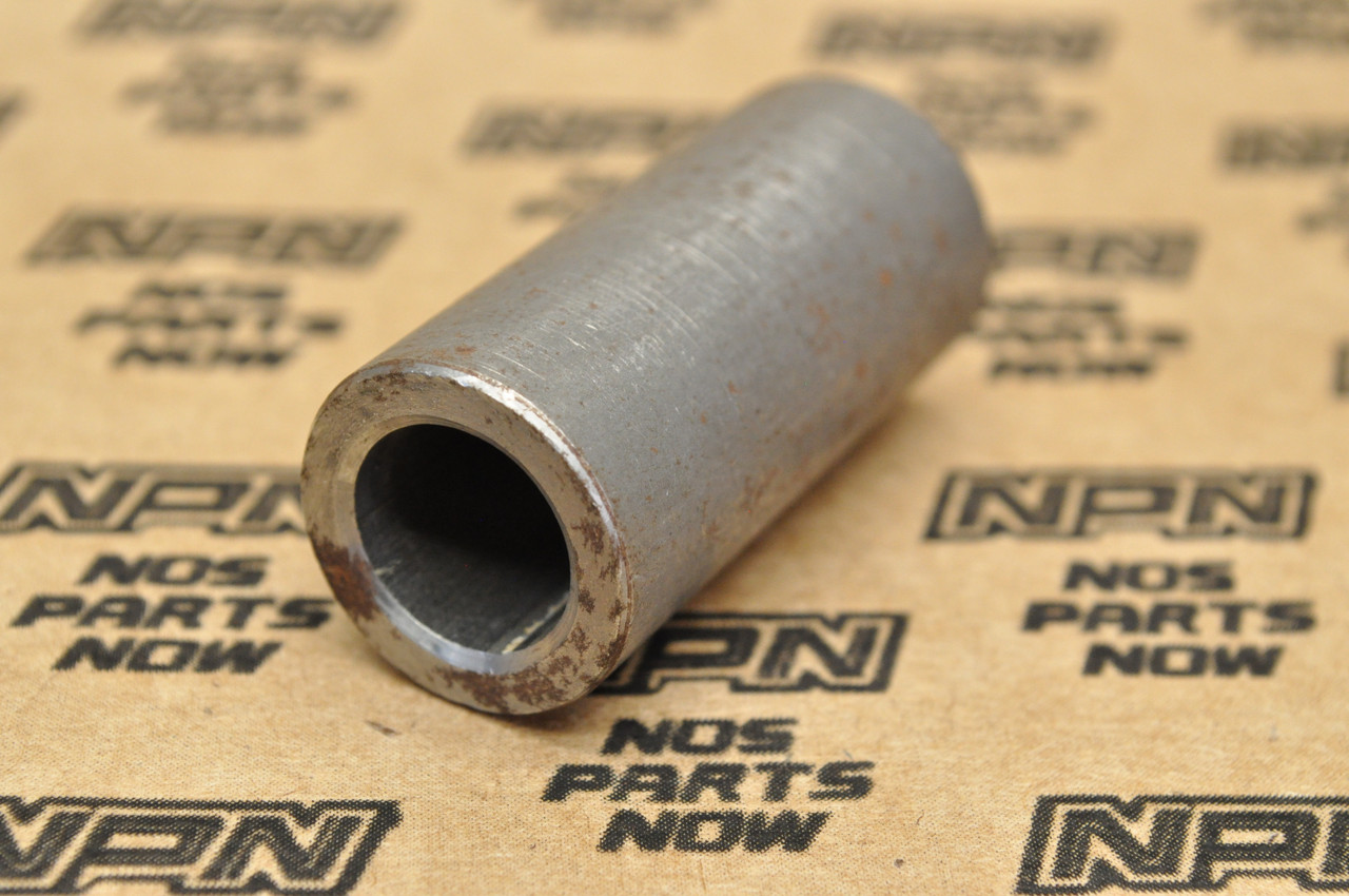 NOS Honda CR125 CT90 XL100 XL125 XL75 XL80 XR100 XR75 XR80 Collar 44620-400-000